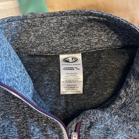 Quarter zip lined active top - Picture 3 of 3